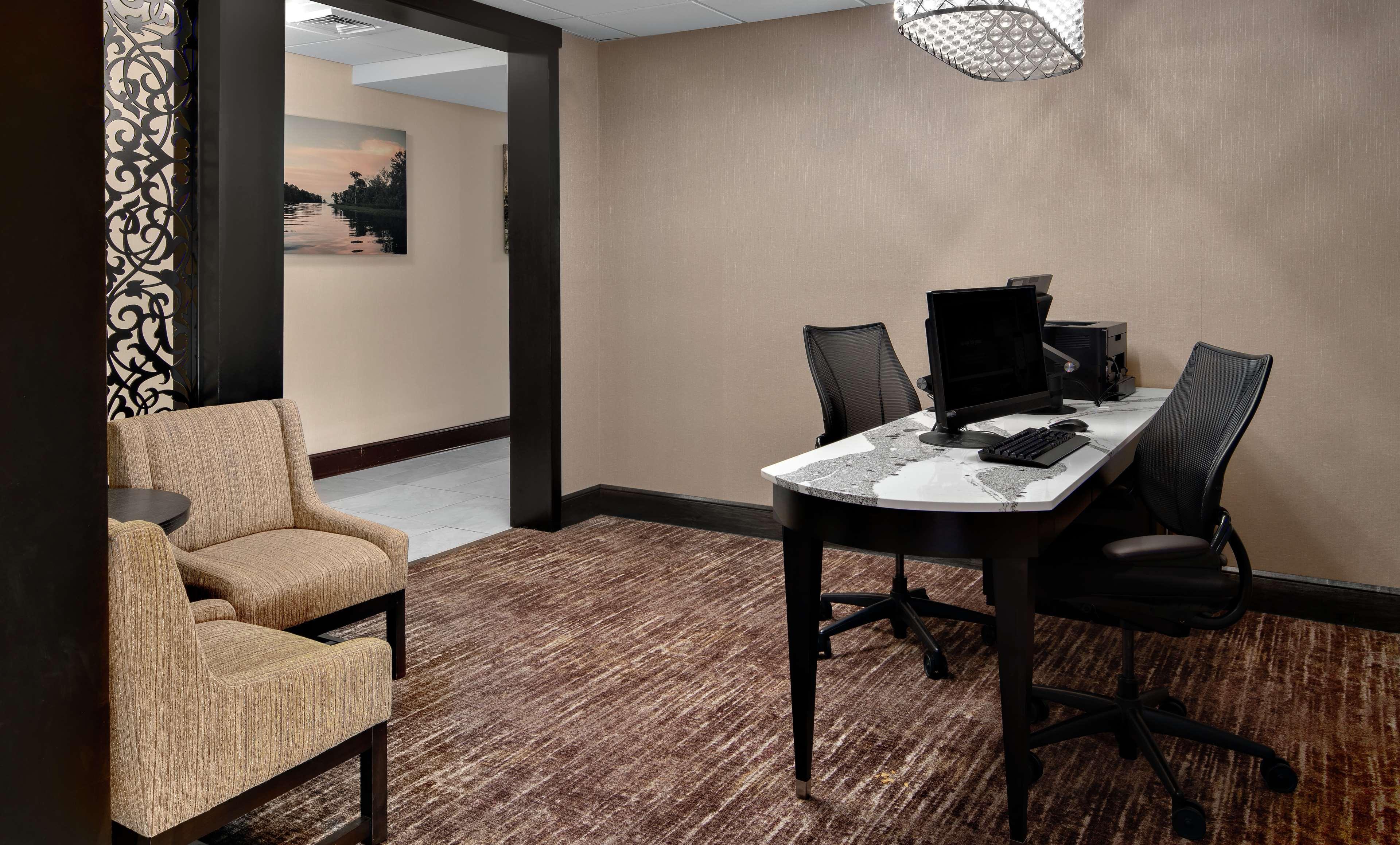 Homewood Suites Lafayette-Airport Exterior foto